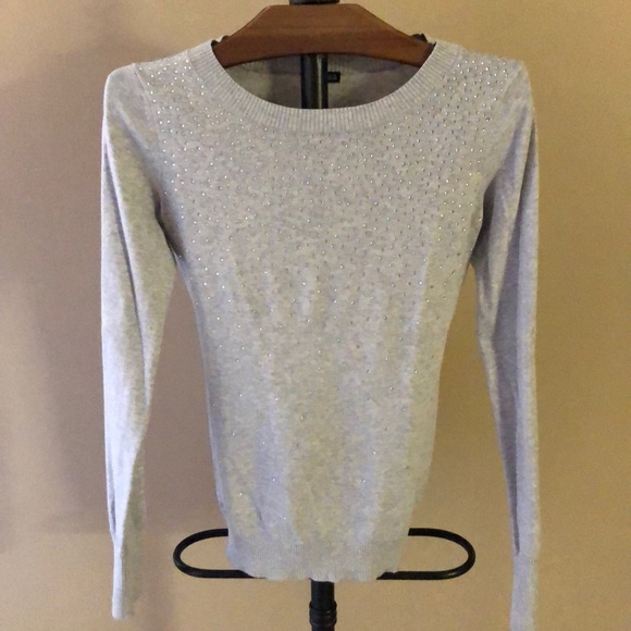 Express Sweater - Picture 3 of 3